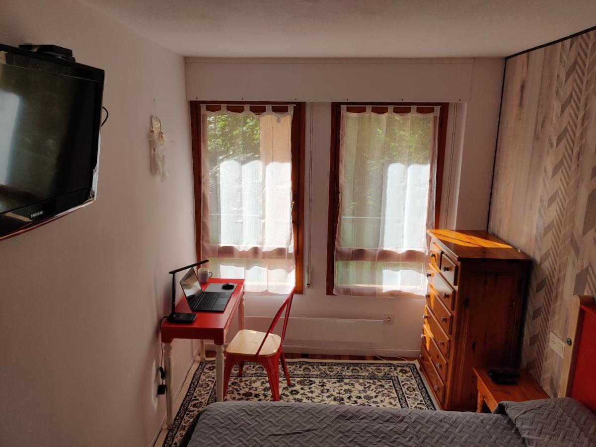 "Leo Pixel" Avairent Canfranc Estacion Apartment Bagian luar foto